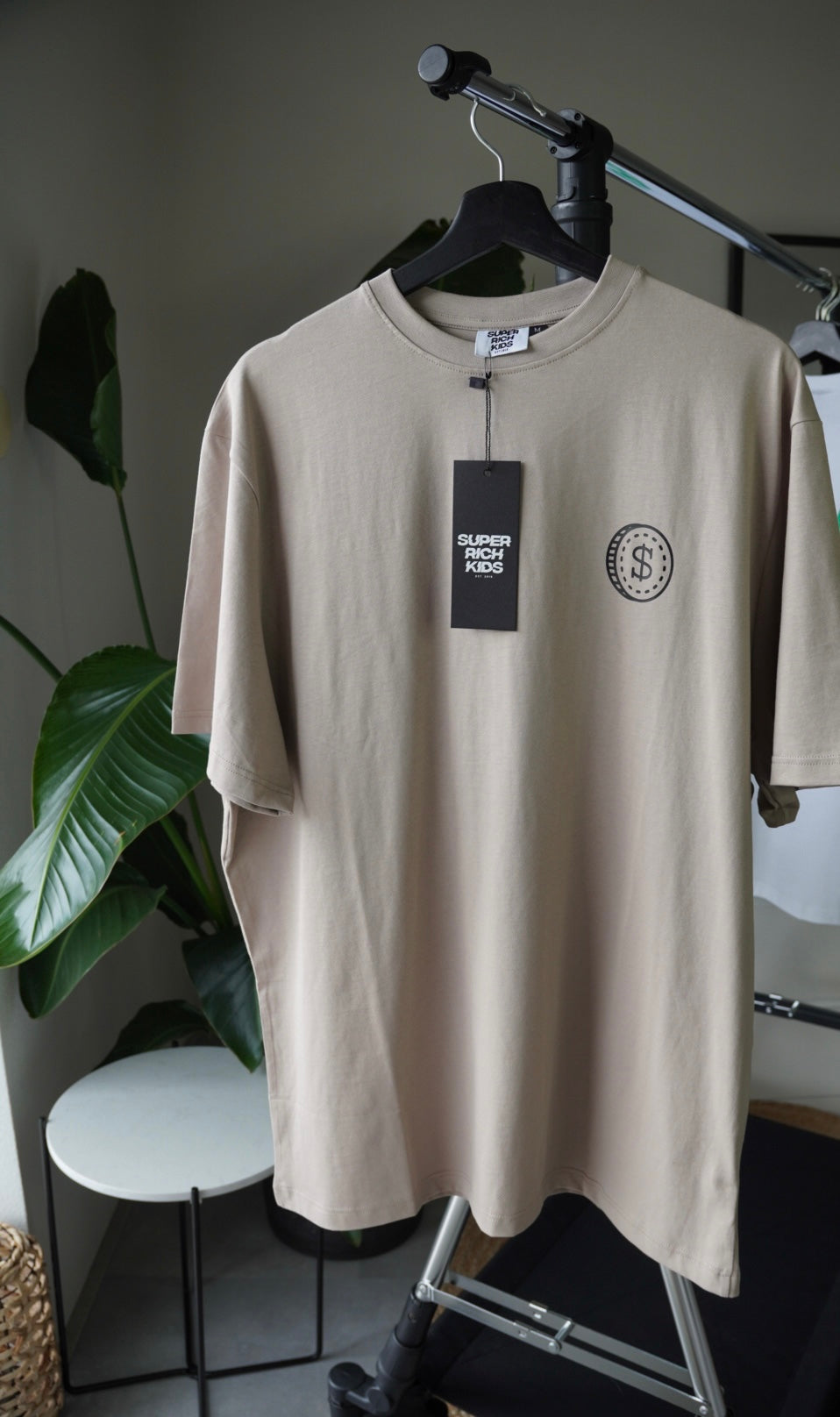 Super Rich Kids T-Shirt 'Sand'