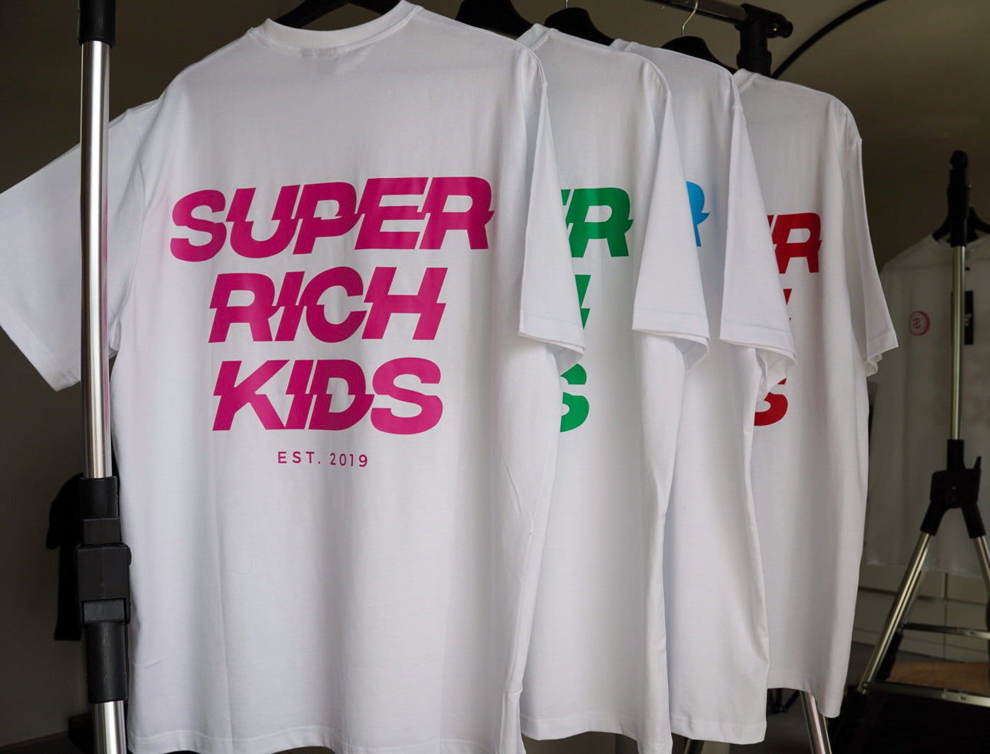 Super Rich Kids T-Shirt wit met roze